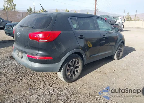 2016 Kia Sportage Lx z USA, uszkodzony, nr VIN KNDPBCAC7G7807202